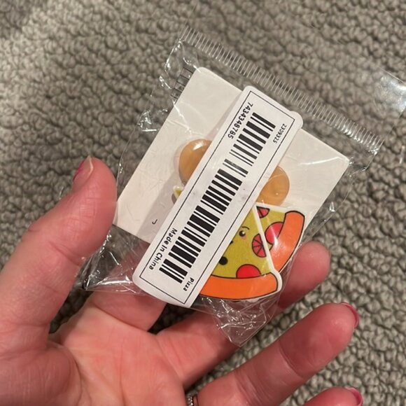 pizza earrings - Picture 3 of 3